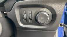 Vauxhall Corsa 1.2 SE 5dr Petrol Hatchback